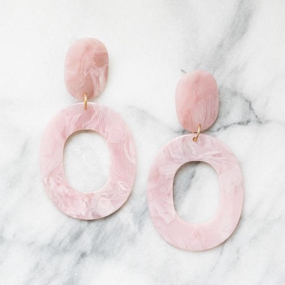 Jewelry - Trendy Pink Oval Acrylic Lucite Marbled Earrings